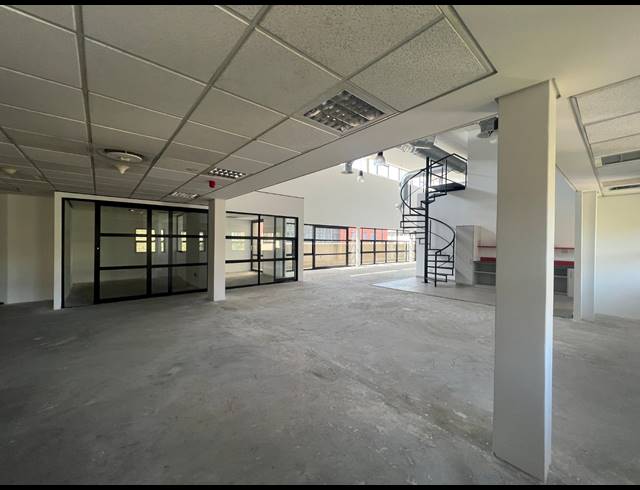 373M² OFFICE TO LET IN MELROSE ARCH